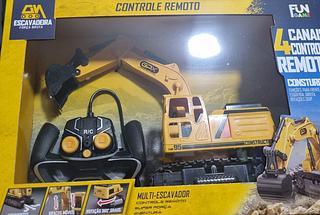 Escavadeira com controle